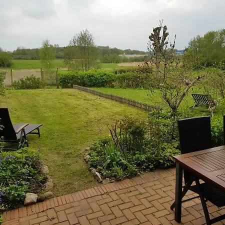 Ferienwohnung Meerzeit Апартаменты *